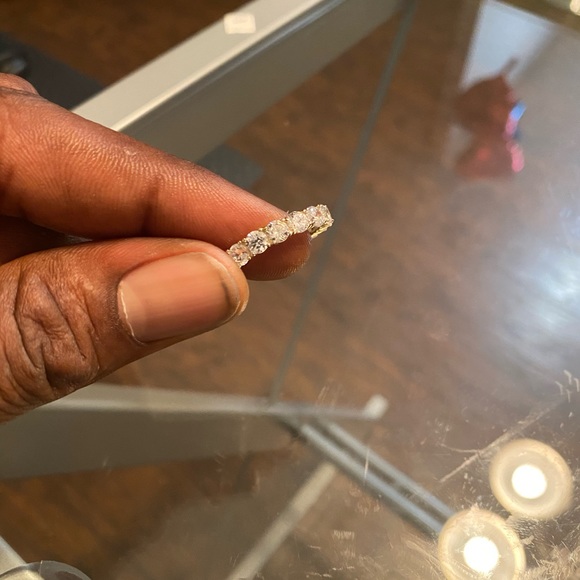 Men women diamond ring - Picture 1 of 4